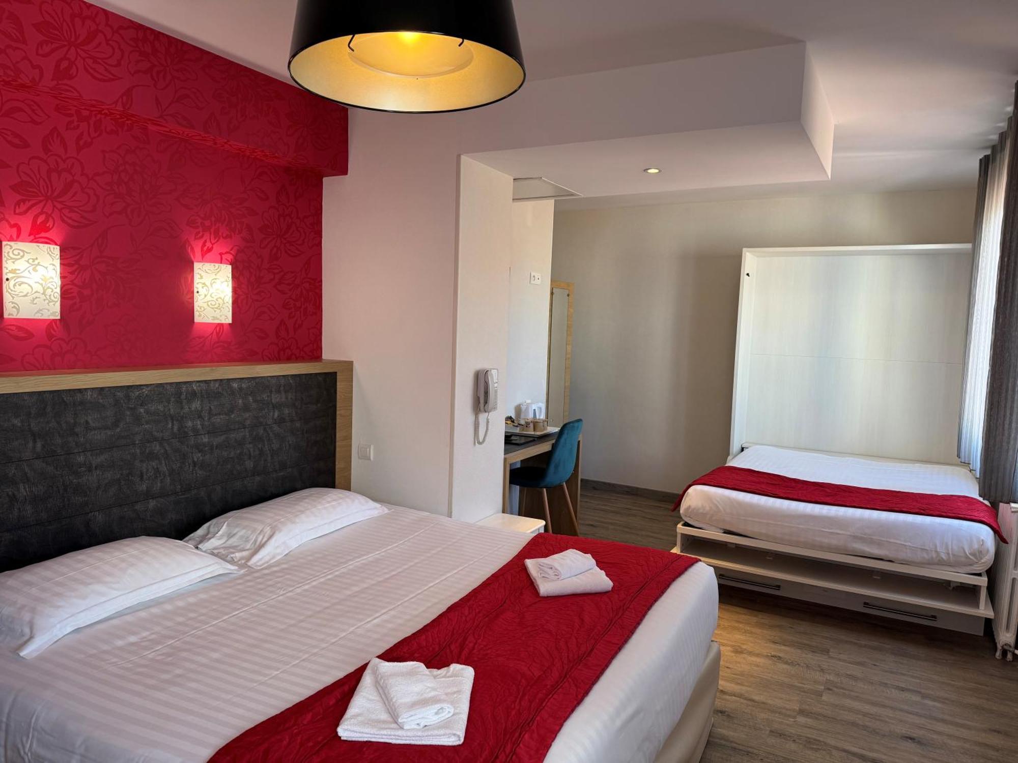 Hôtel Calme Des Pins&Spa Les Sables-dʼOlonne Extérieur photo