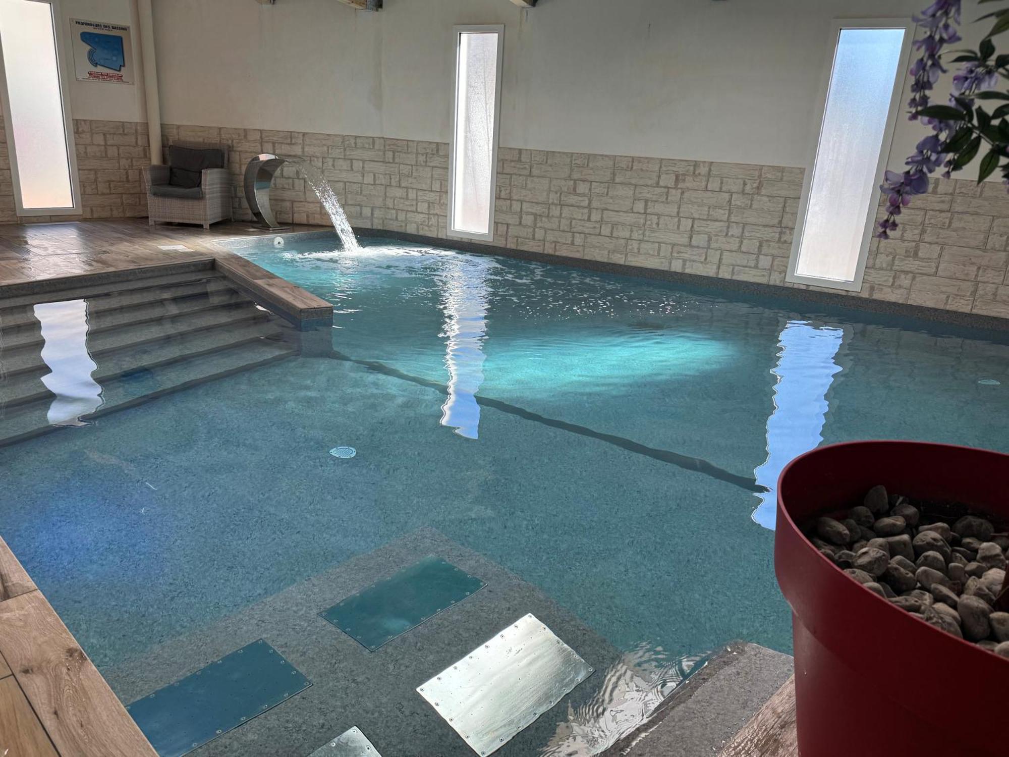 Hôtel Calme Des Pins&Spa Les Sables-dʼOlonne Extérieur photo