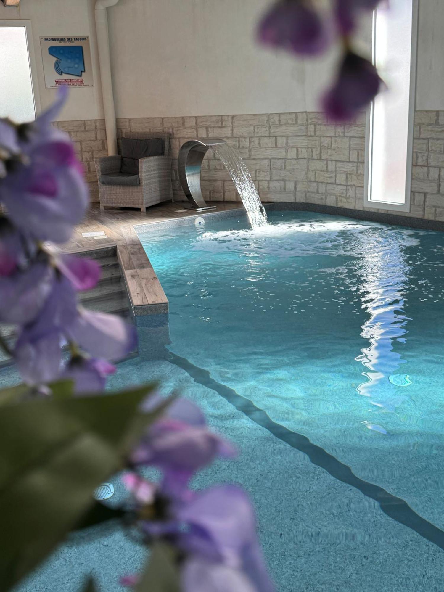 Hôtel Calme Des Pins&Spa Les Sables-dʼOlonne Extérieur photo